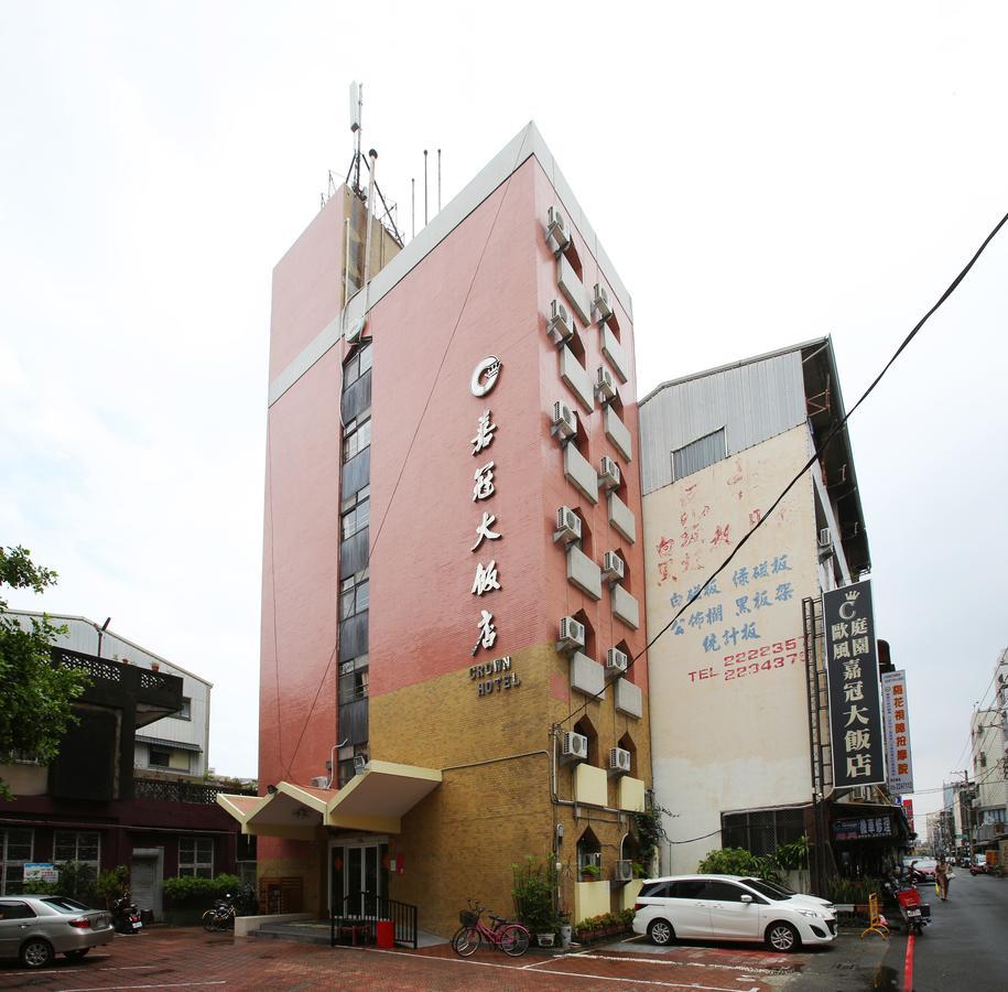 Chiayi Crown Hotel Exterior photo